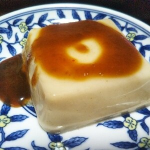 たっぷりカラメルソース